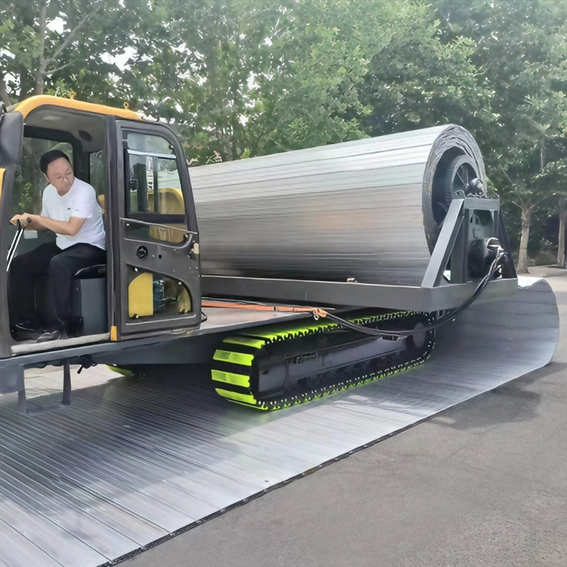 WX-50型應(yīng)急硬質(zhì)機(jī)動(dòng)路面快速鋪設(shè)車